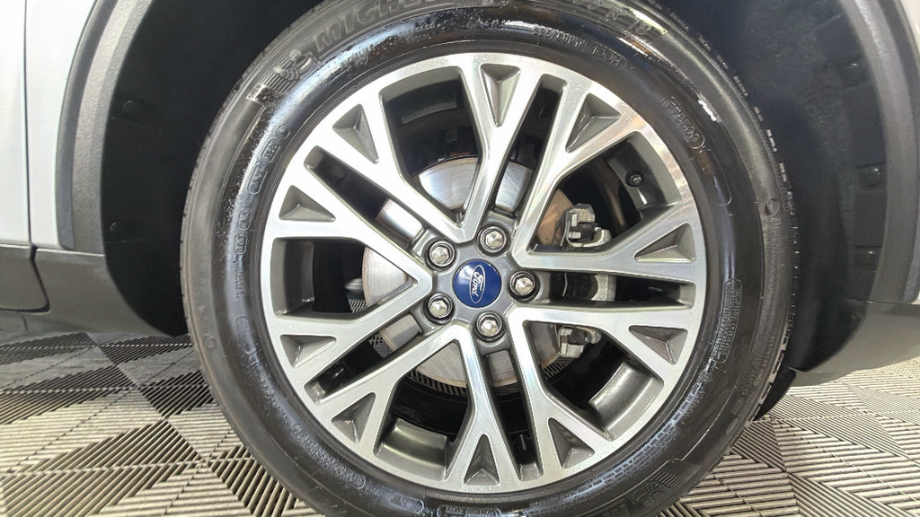 Used 2020 Ford Escape SEL FWD image 36