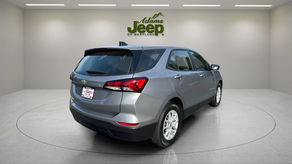 Used 2023 Chevrolet Equinox LS FWD image 5