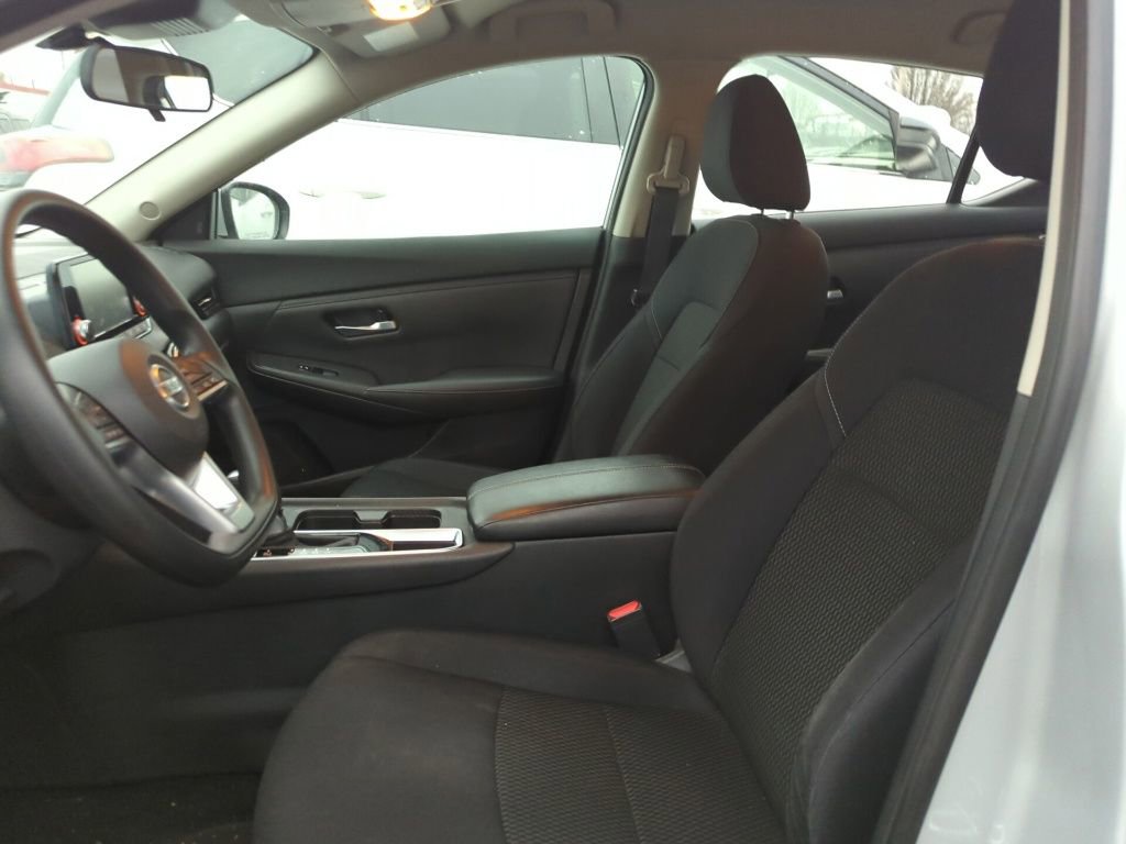 Used 2020 Nissan Sentra S image 6