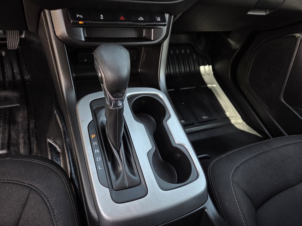 Used 2022 Chevrolet Colorado LT w/ Fleet Safety Package RWD image 12