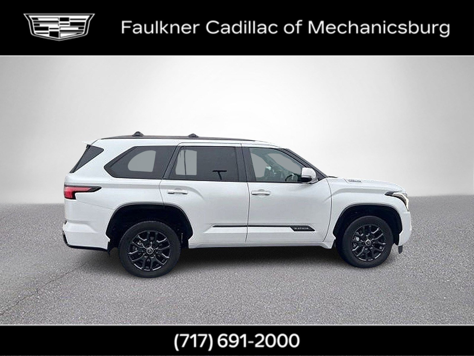 Used 2024 Toyota Sequoia Platinum image 3