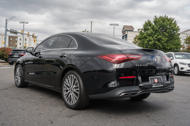 Used 2025 Mercedes-Benz CLA 250 4MATIC image 5