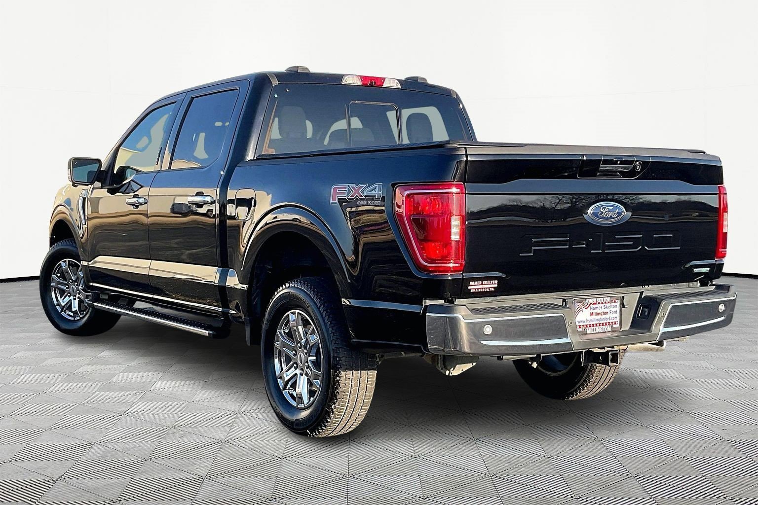 Used 2022 Ford F150 XLT w/ Equipment Group 302A High image 10