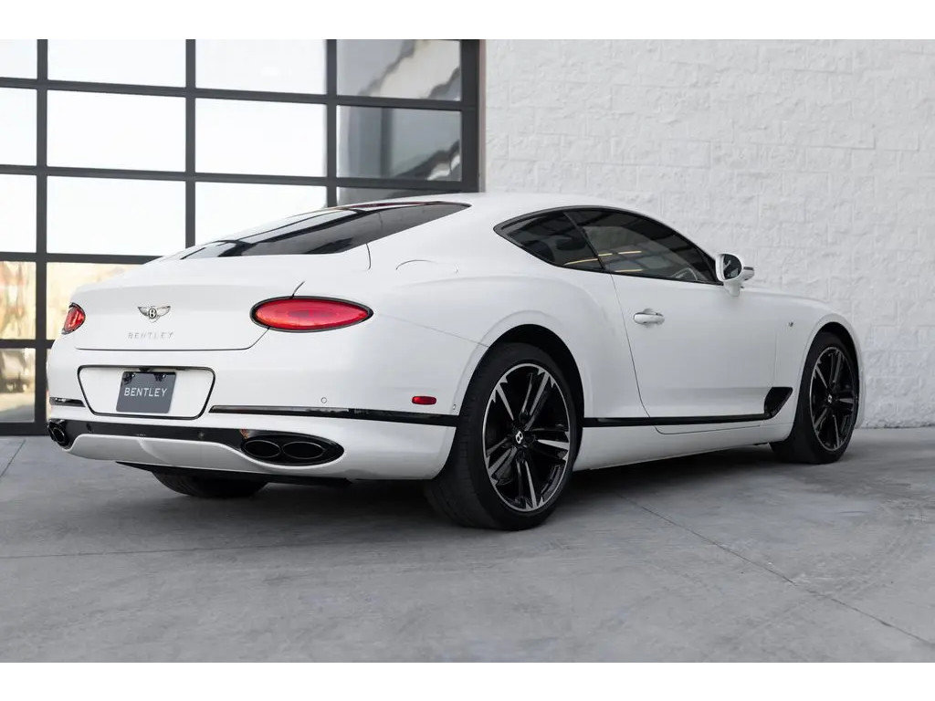 Used 2021 Bentley Continental GT V8 image 3