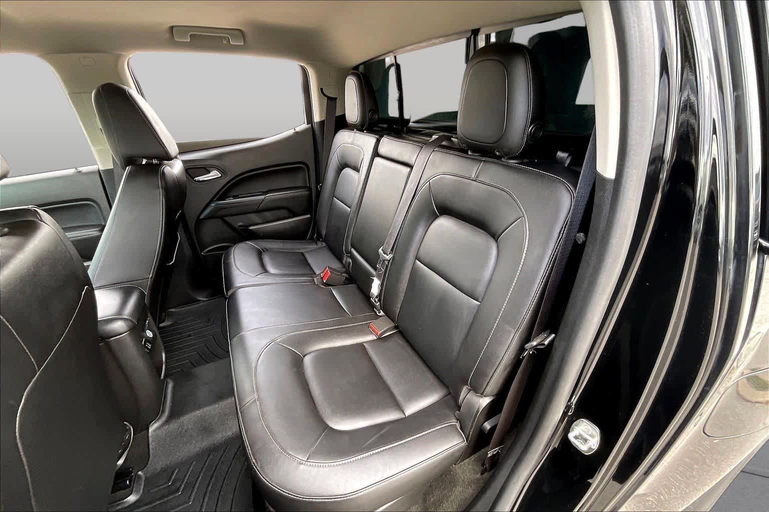 Used 2015 GMC Canyon SLT w/ Driver Alert Package AWD/4WD image 19