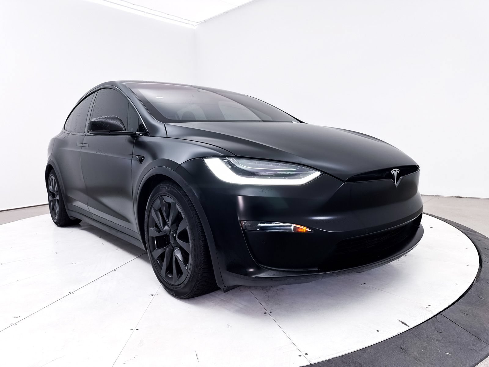 Used 2023 Tesla Model X AWD/4WD image 13