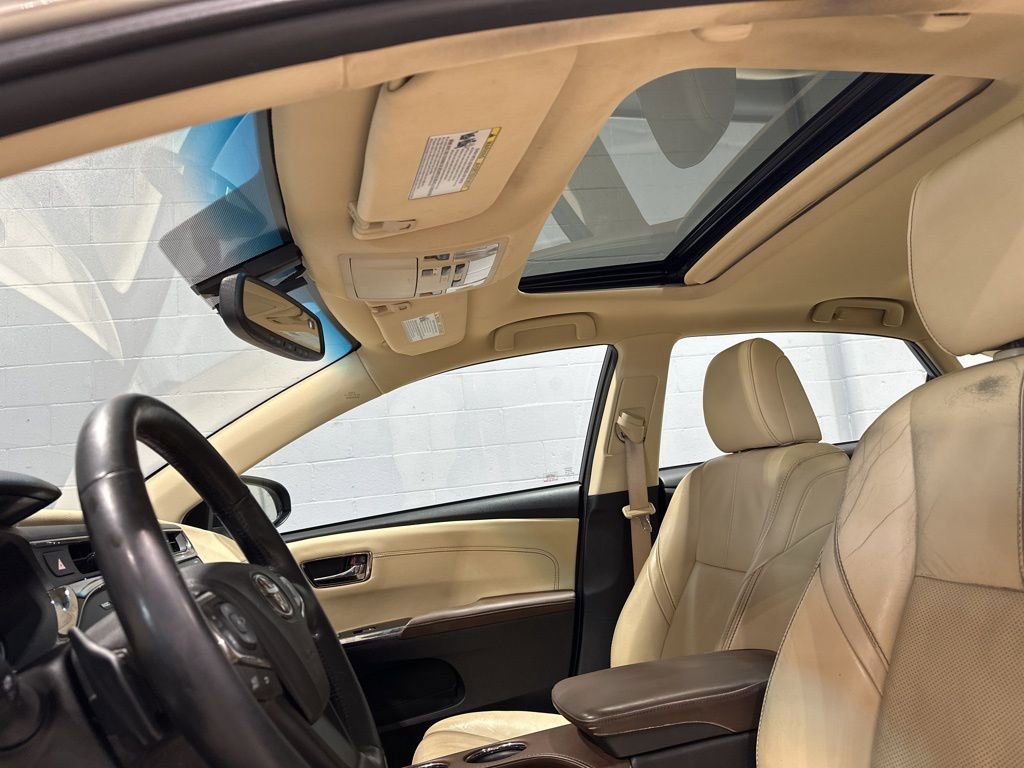 Used 2014 Toyota Avalon Limited image 14