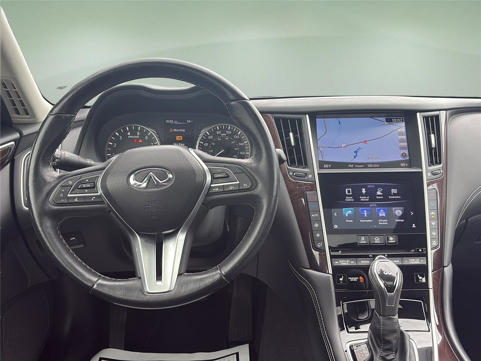 Used 2018 INFINITI Q50 Luxe w/ Essential Package (3.0T Luxe) image 17