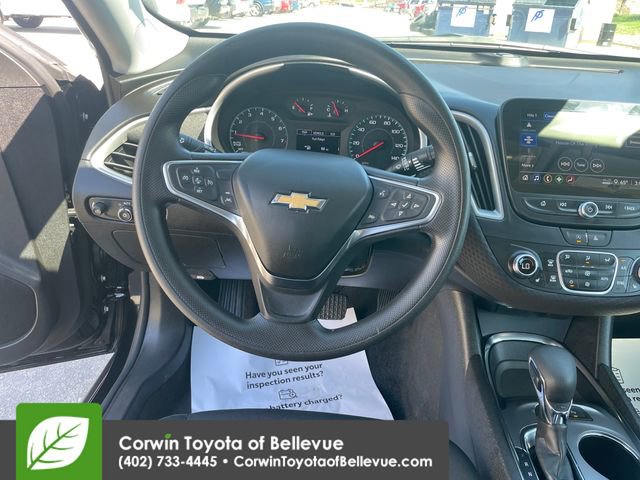 Used 2025 Chevrolet Malibu LT FWD image 21