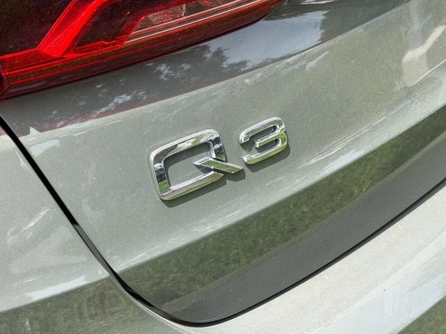 Used 2025 Audi Q3 2.0T Premium AWD/4WD image 12