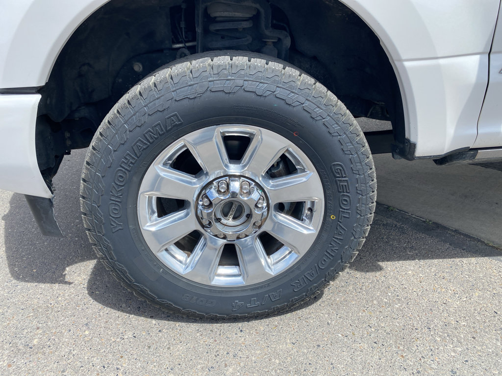 Used 2019 Ford F250 Platinum w/ Platinum Ultimate Package AWD/4WD image 2