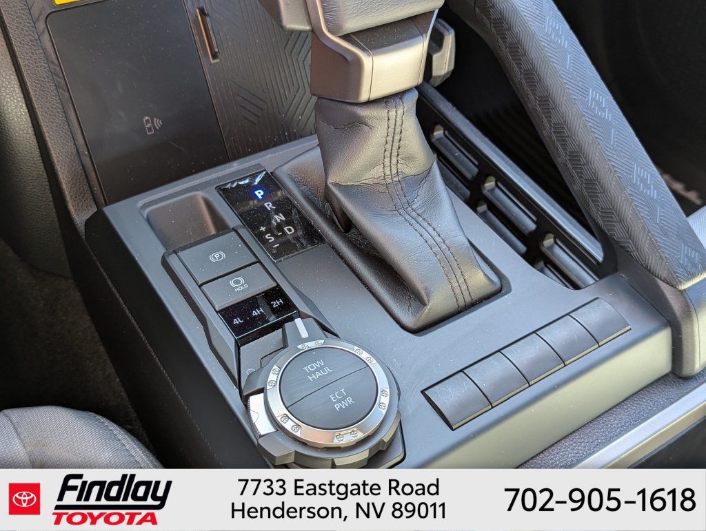 Certified 2025 Toyota Tacoma SR5 AWD/4WD image 29