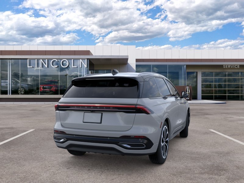 New 2026 Lincoln Nautilus Reserve AWD/4WD image 8