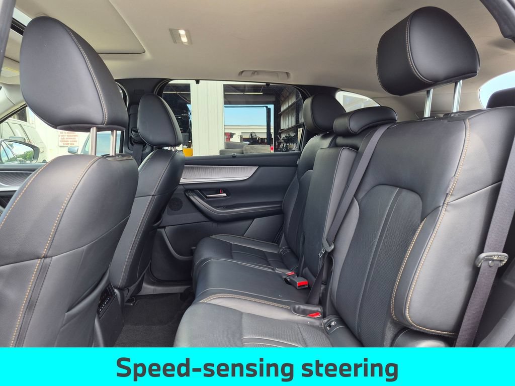Used 2025 MAZDA CX-90 3.3 Turbo w/ Preferred Package AWD/4WD image 28