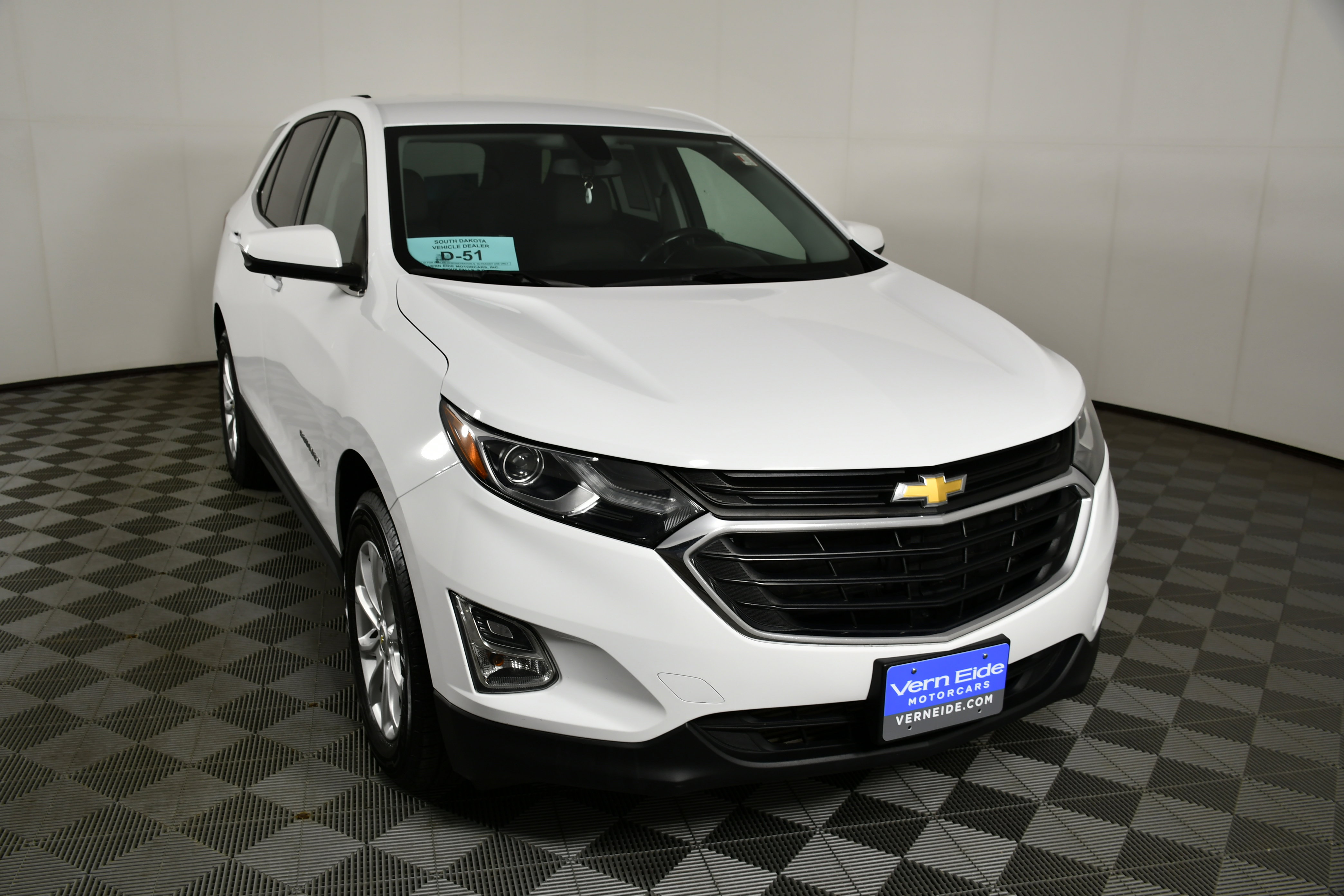 Used 2019 Chevrolet Equinox LT image 3