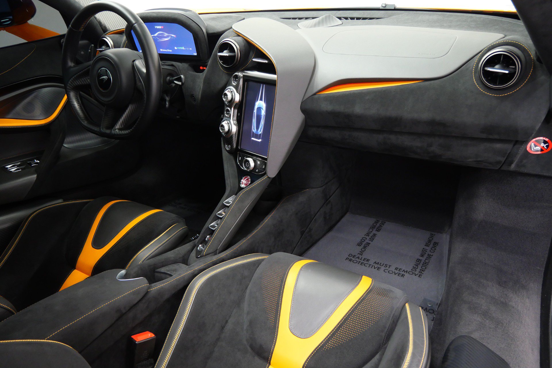 Used 2022 McLaren 720S RWD image 14