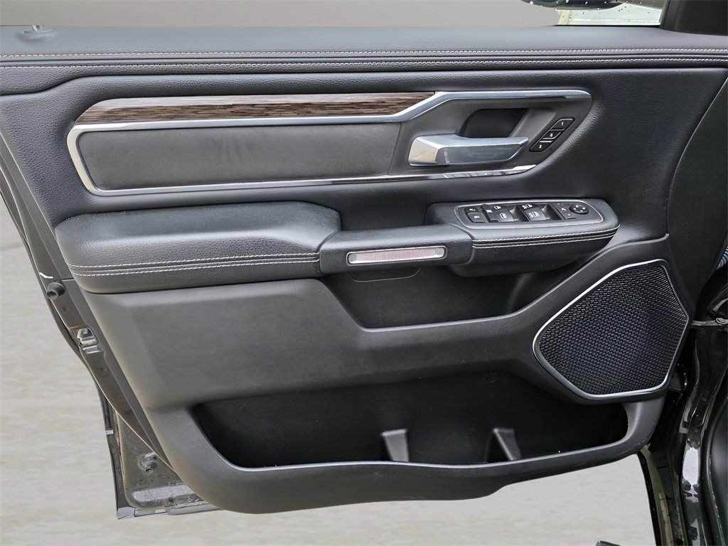 Used 2019 RAM 1500 Laramie image 27