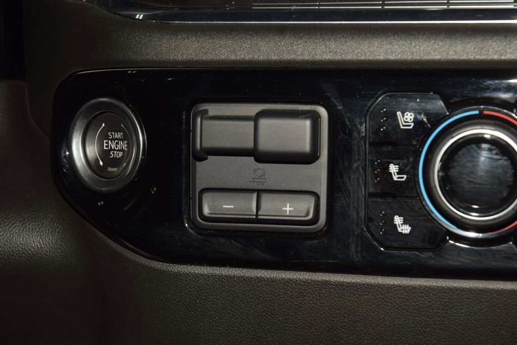 Used 2024 Chevrolet Silverado 3500 High Country w/ High Country Premium Package AWD/4WD image 37