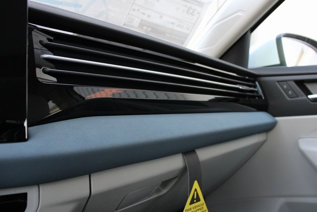 New 2026 Volkswagen Jetta SE image 8