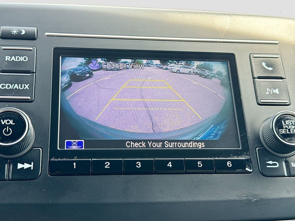 Used 2016 Honda Pilot LX image 16
