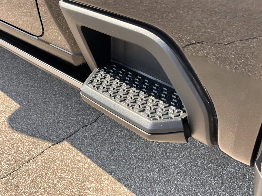 Used 2024 GMC Sierra 3500 Denali Ultimate image 23