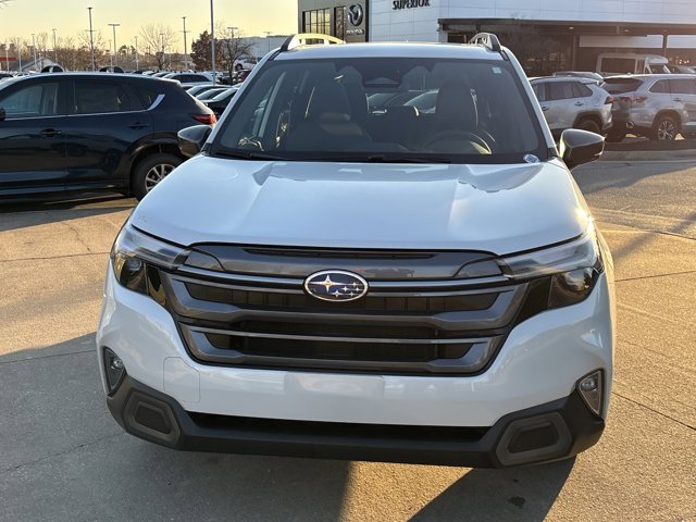 Used 2025 Subaru Forester Limited image 16