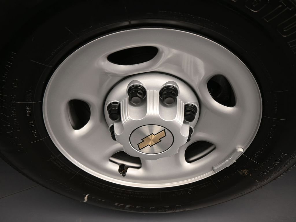 New 2025 Chevrolet Express 2500 w/ Driver Convenience Package image 38