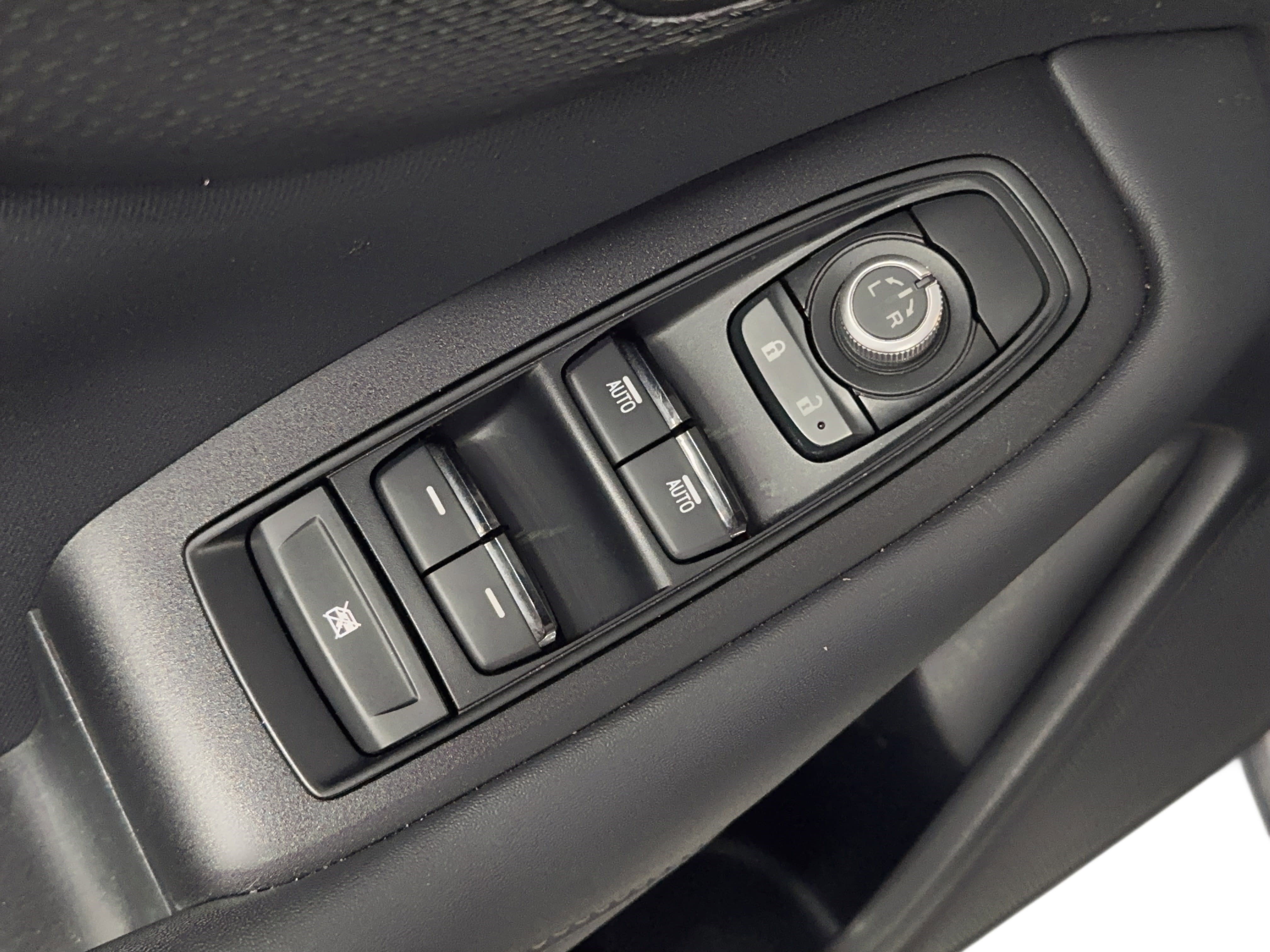 Used 2022 Subaru Outback Premium image 15