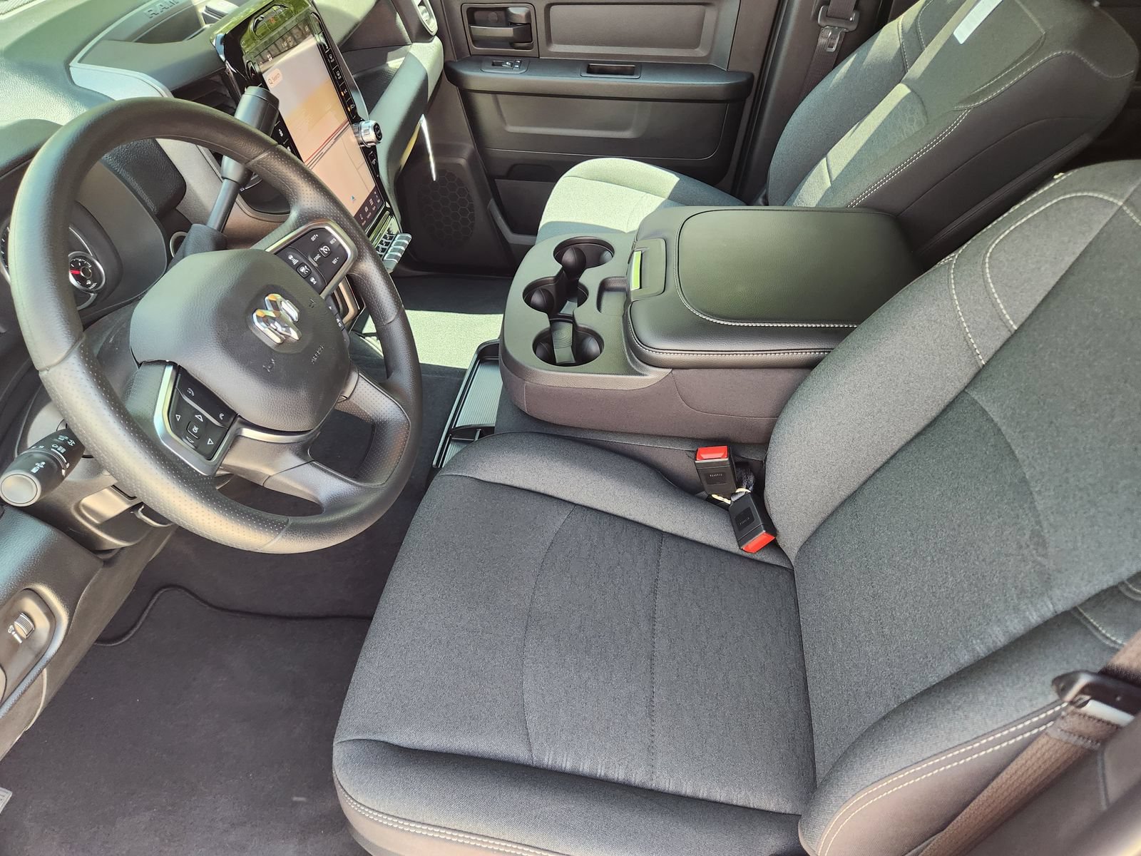 New 2027 RAM 2500 Tradesman AWD/4WD image 13