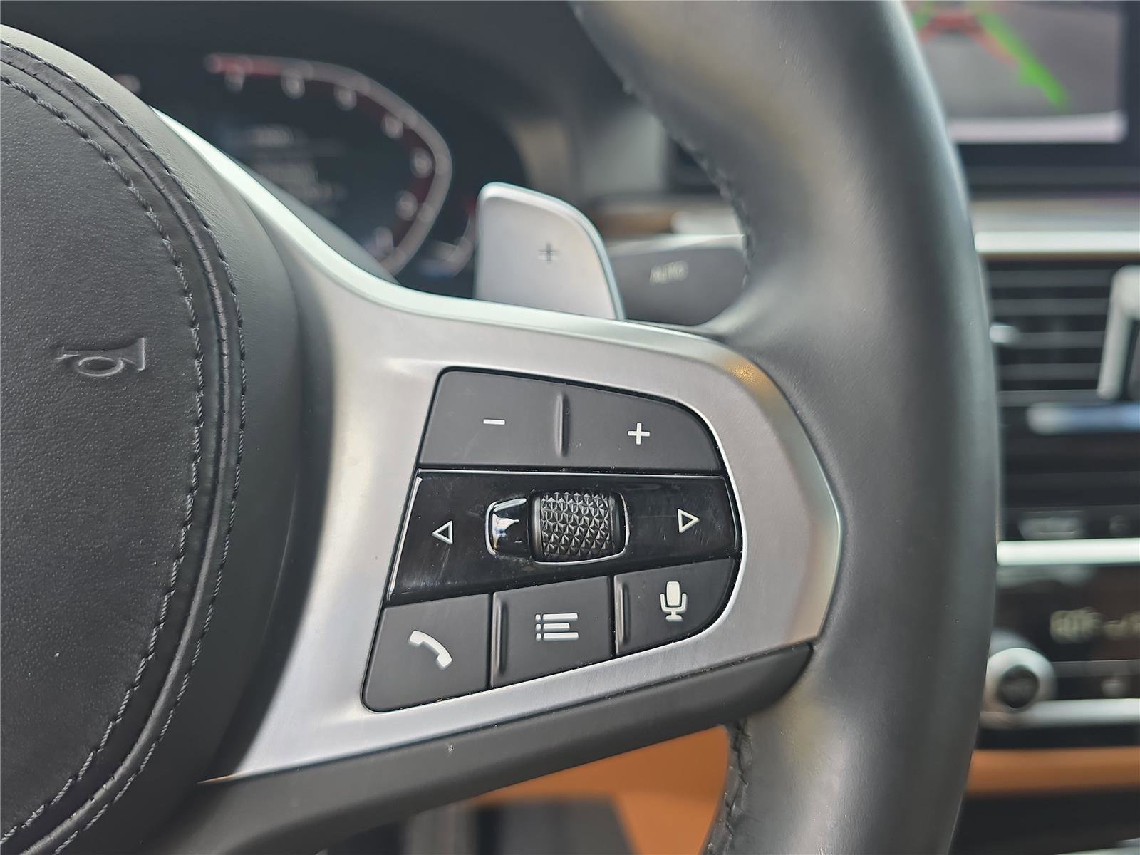 Certified 2023 BMW 540i xDrive w/ M Sport Package image 22