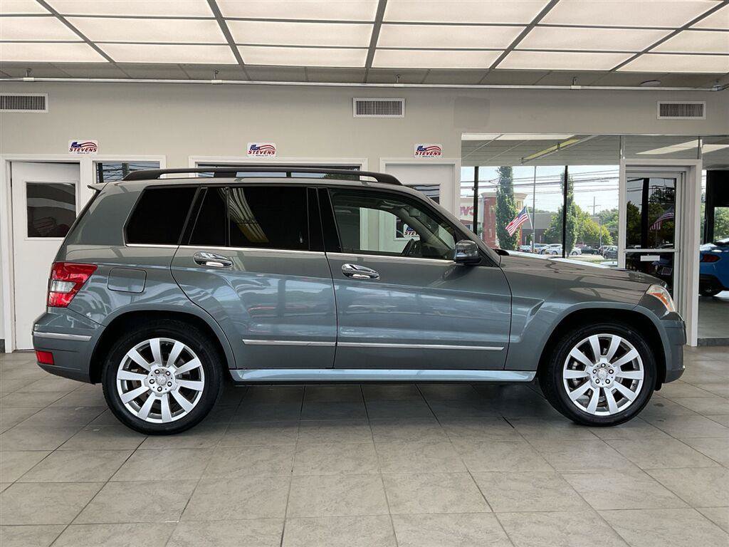 Used 2012 Mercedes-Benz GLK 350 4MATIC image 4