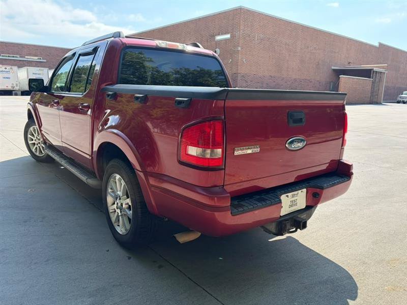 Used 2007 Ford Explorer Sport Trac Limited RWD image 4