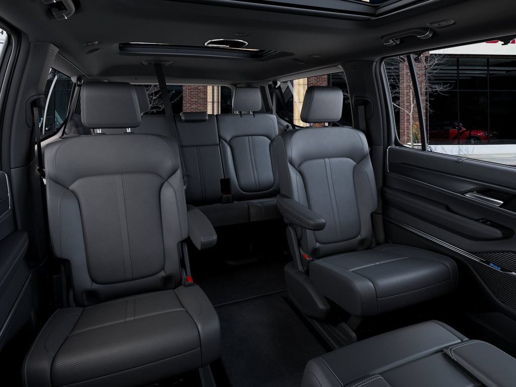 New 2026 Jeep Grand Wagoneer L Summit AWD/4WD image 15