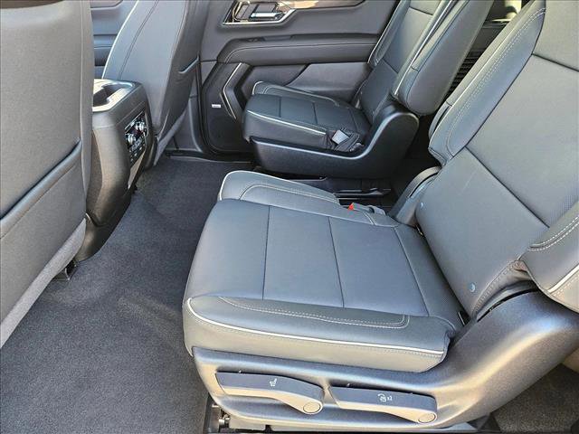 New 2026 GMC Yukon XL Elevation w/ Elevation Premium Package image 16