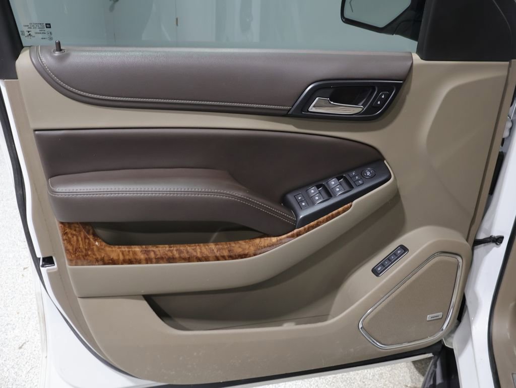 Used 2018 Chevrolet Suburban Premier AWD/4WD image 14