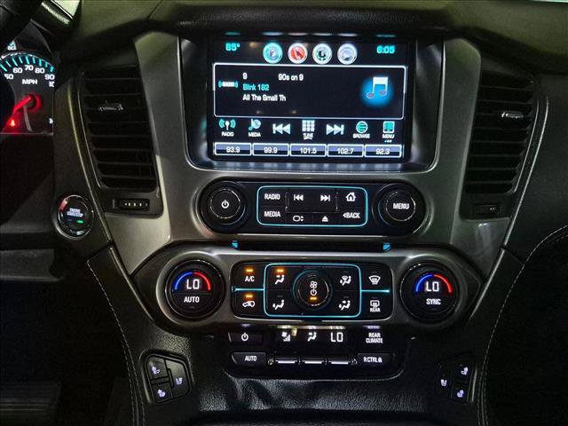 Used 2018 Chevrolet Suburban Premier RWD image 17