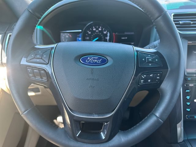 Used 2016 Ford Explorer Limited w/ Equipment Group 301A AWD/4WD image 25