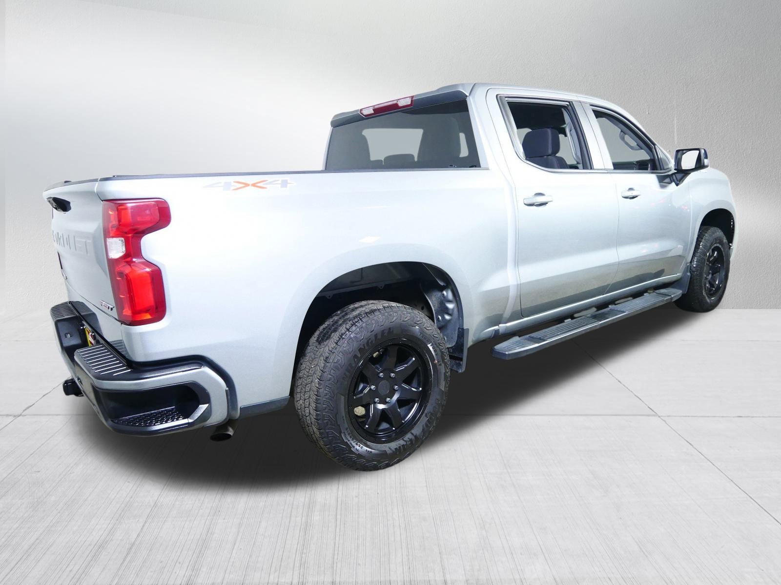 Certified 2024 Chevrolet Silverado 1500 RST image 7