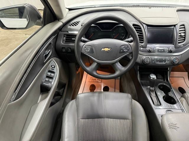Used 2018 Chevrolet Impala LS FWD image 13