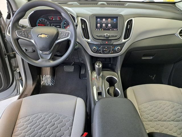 Used 2020 Chevrolet Equinox LS w/ LS Convenience Package FWD image 26