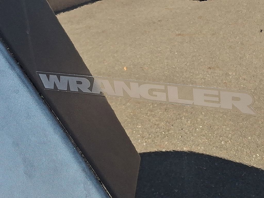 Used 2015 Jeep Wrangler Willys Wheeler image 29