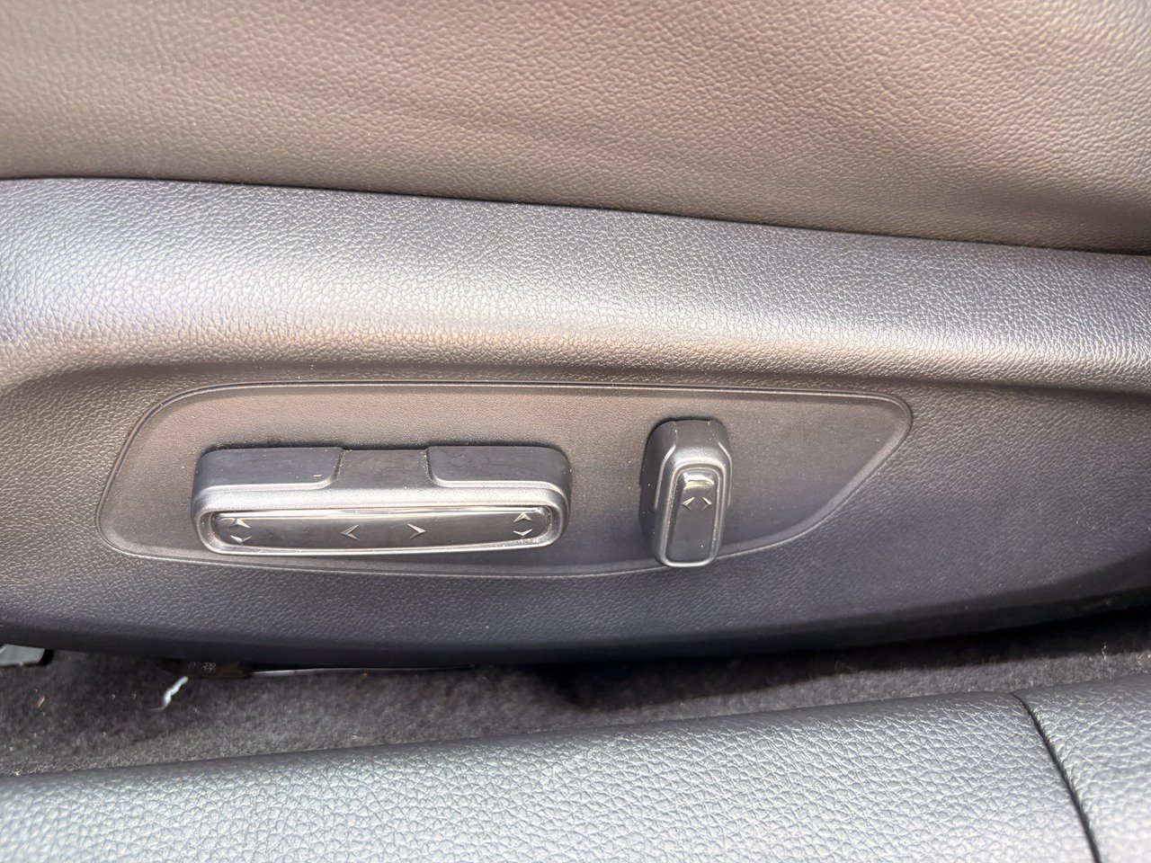 Certified 2025 Honda Civic Sport Touring image 42