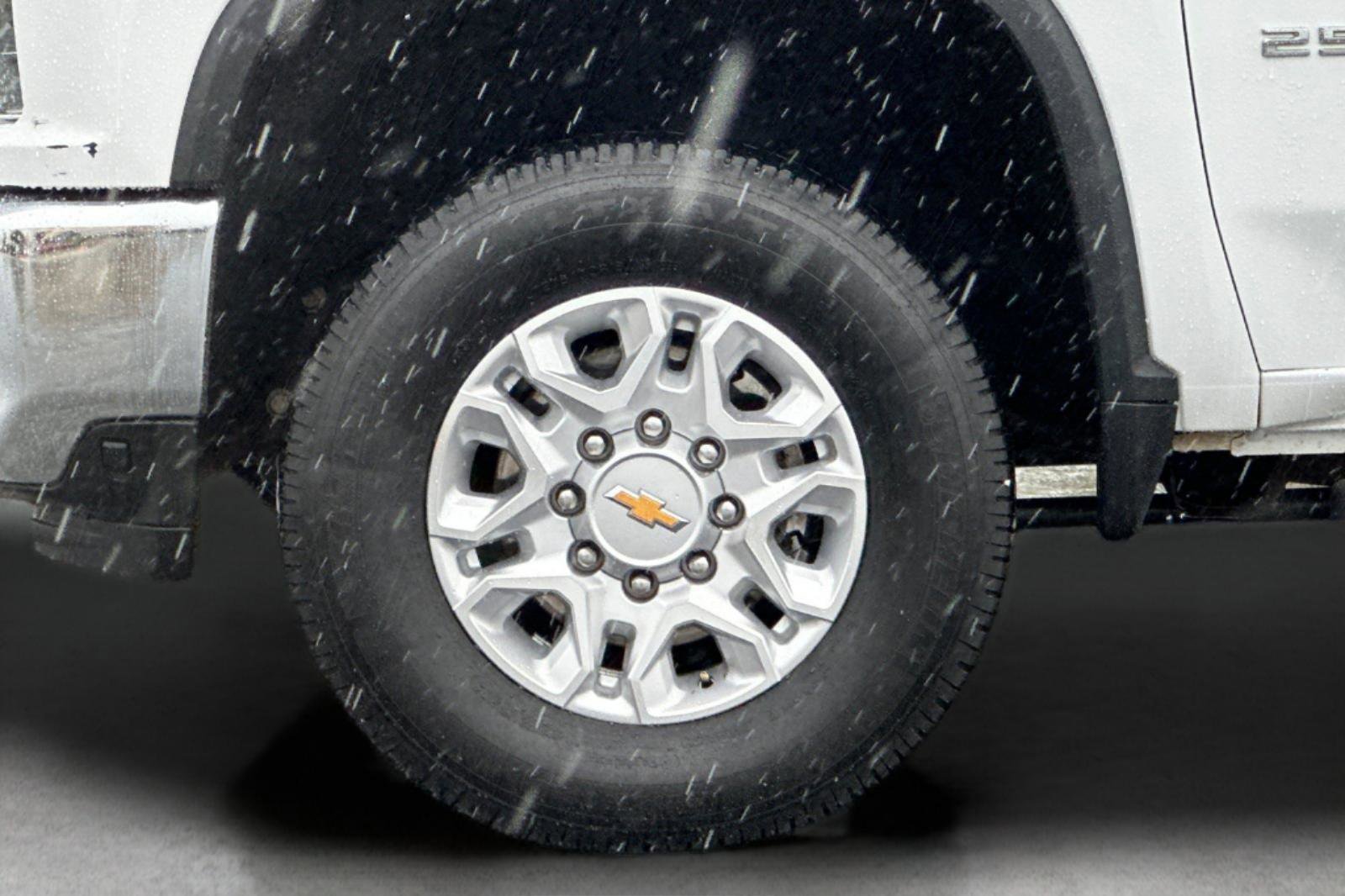 Certified 2022 Chevrolet Silverado 2500 LTZ w/ LTZ Plus Package image 35