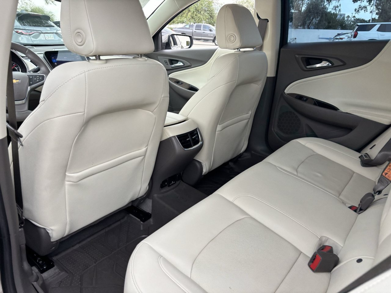 Used 2023 Chevrolet Malibu LT w/ LPO, Floor Liner Package FWD image 15