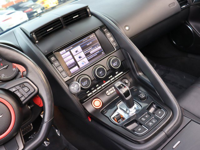 Used 2014 Jaguar F-TYPE S image 31