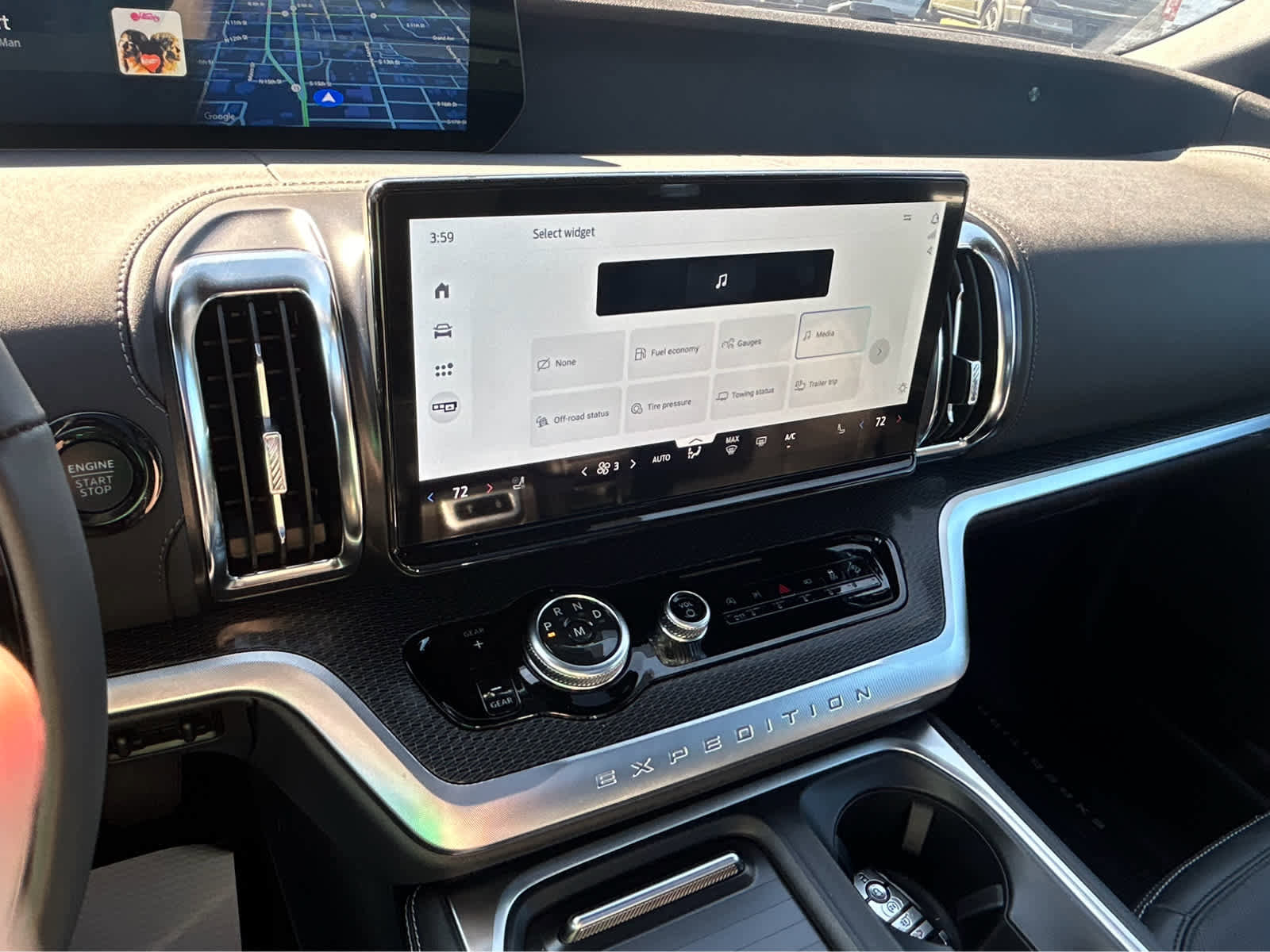 New 2025 Ford Expedition Max Platinum w/ Stealth Performance Package image 54