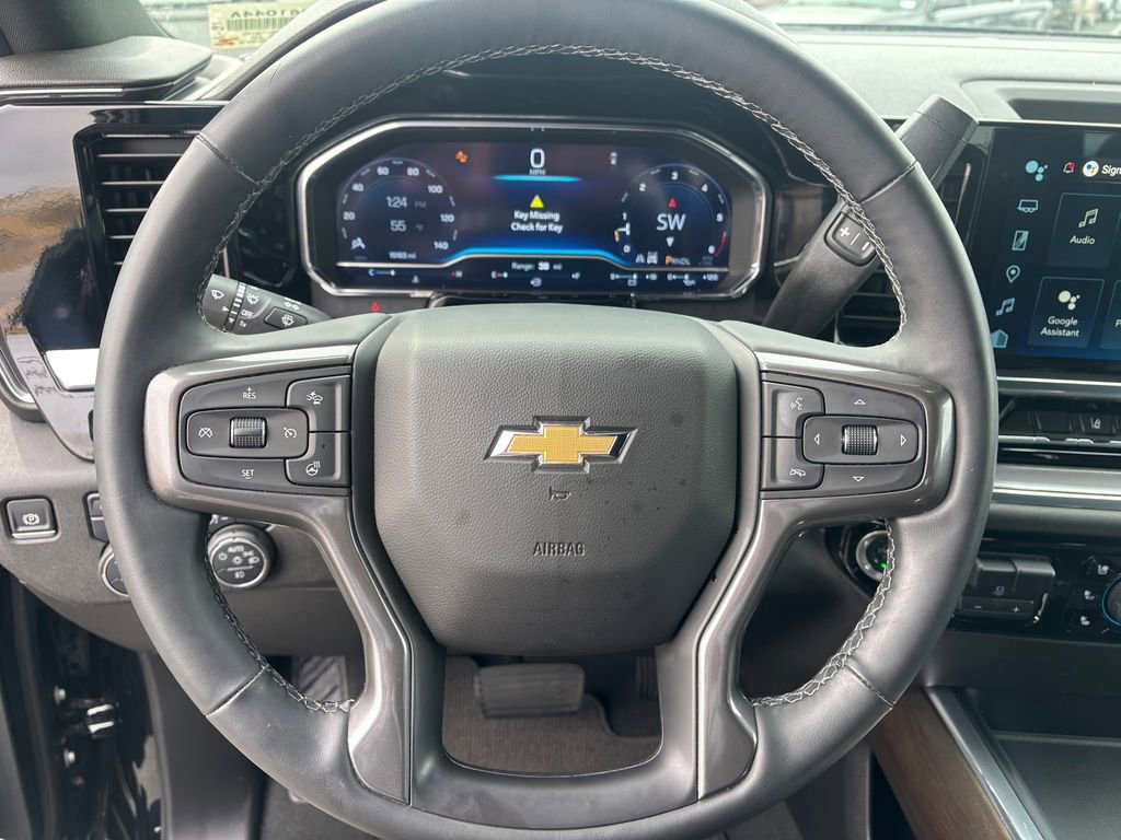 Certified 2025 Chevrolet Silverado 2500 High Country w/ Technology Package image 16