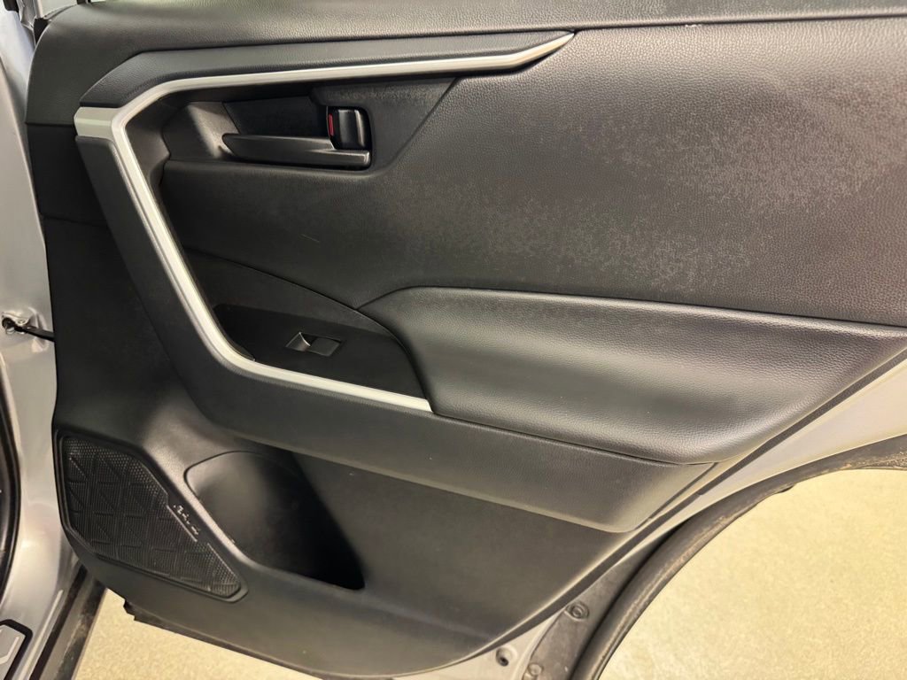 Used 2024 Toyota RAV4 LE image 24
