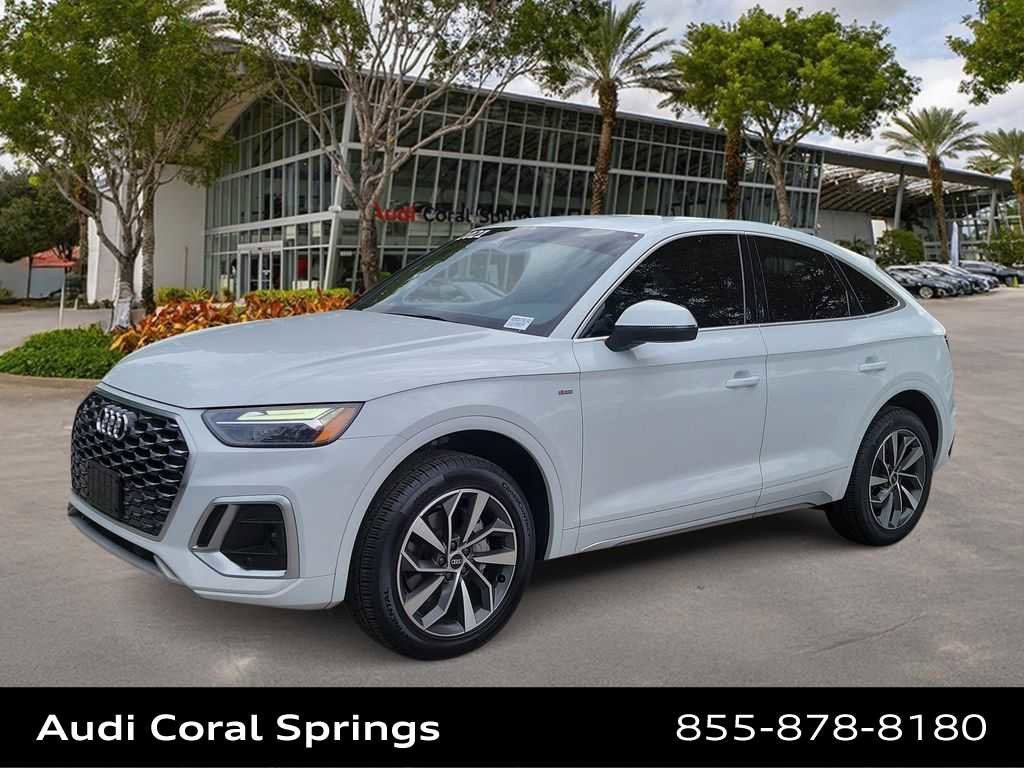 Used 2021 Audi Q5 2.0T Premium w/ Convenience Package image 1