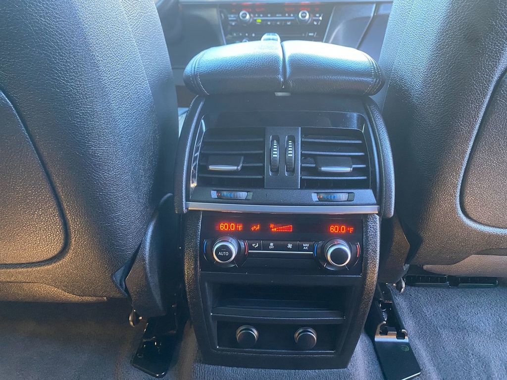 Used 2018 BMW X6 xDrive50i image 28